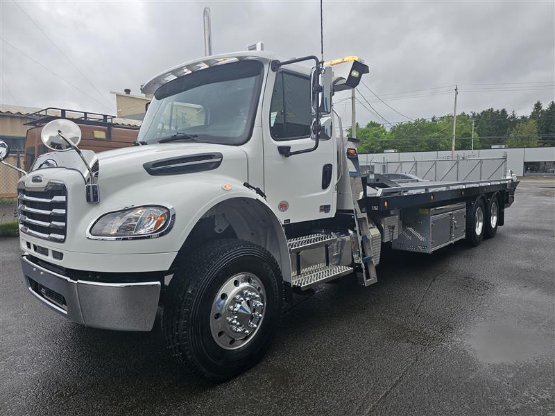 40TDP28 / Freightliner M2-106