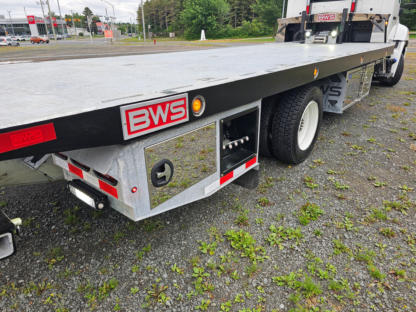12TDP21 / HINO L6-SINGLE AXLE-AIR SUSP-HYDR BRAKE