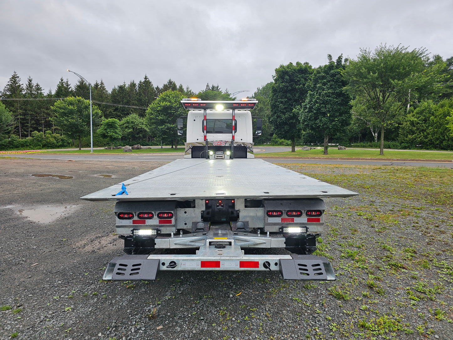 12TDP21 / HINO L6-SINGLE AXLE-AIR SUSP-HYDR BRAKE