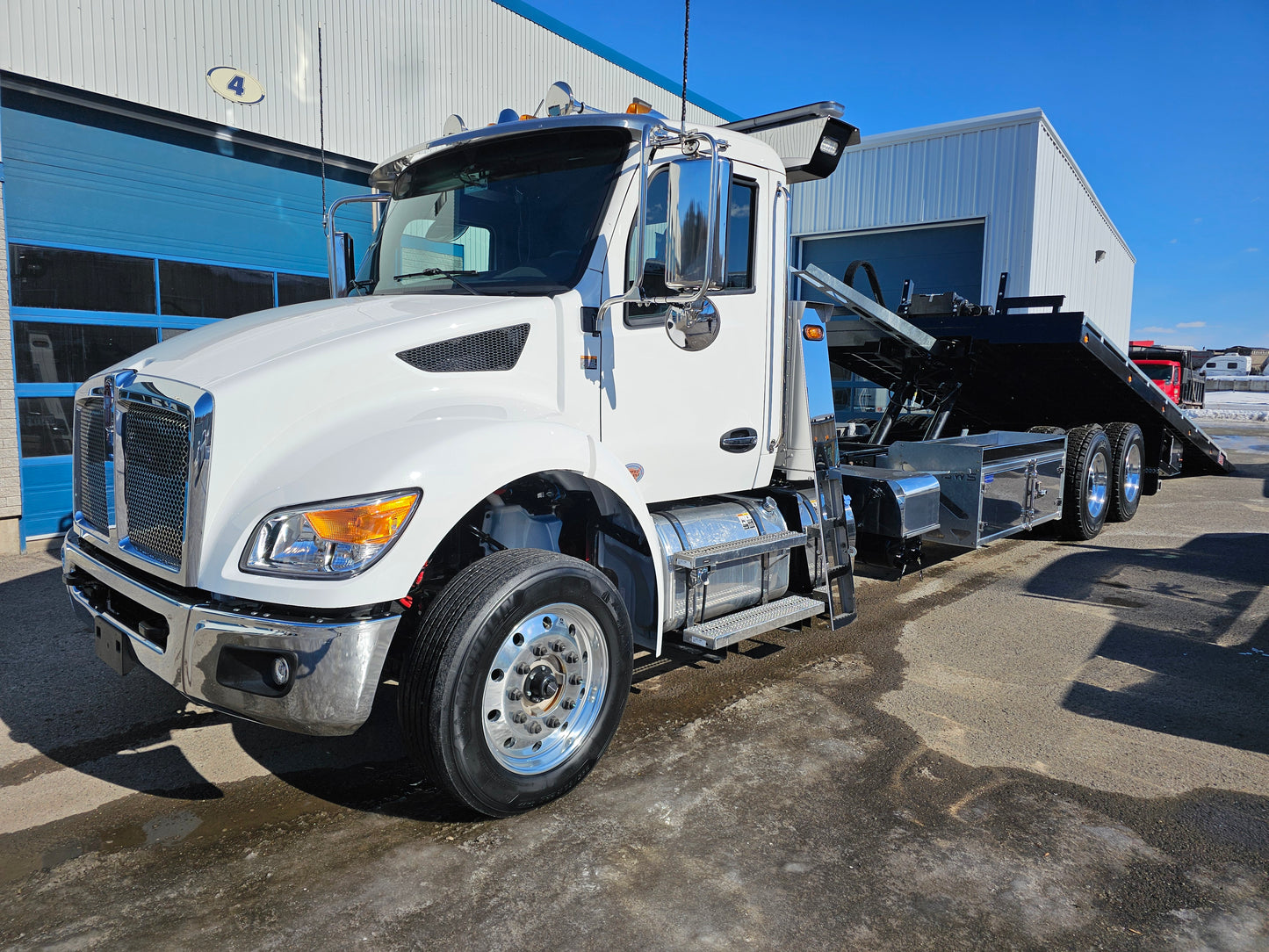 40TDP28 / KENWORTH T-480