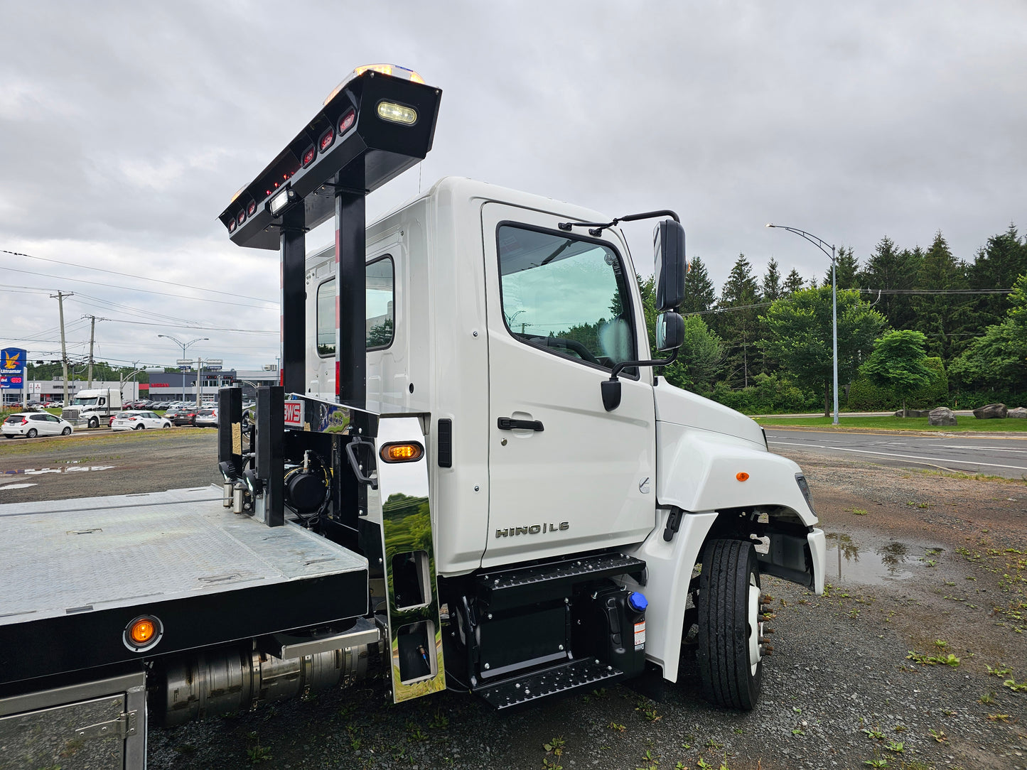 12TDP21 / HINO L6-SINGLE AXLE-AIR SUSP-HYDR BRAKE