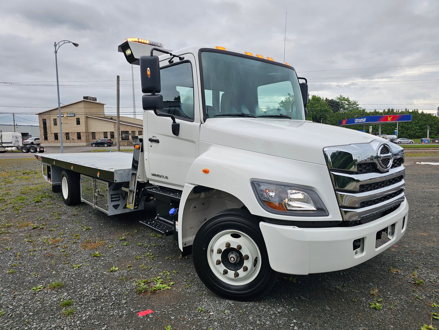 12TDP21 / HINO L6-SINGLE AXLE-AIR SUSP-HYDR BRAKE